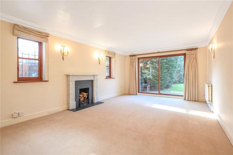 4 bedroom detached house to rent, Castle Road, Weybridge, Surrey, KT13