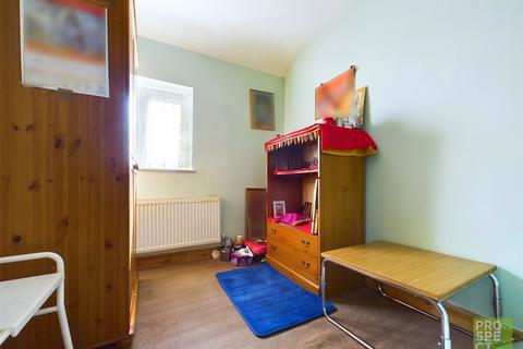 40 Stanley Green East, Slough, SL3 7RF