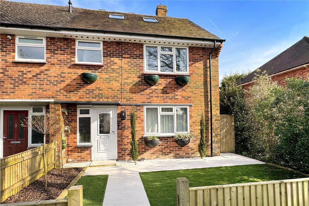 Arundel Road, Angmering, West Sussex 3 bed semidetached house for sale
