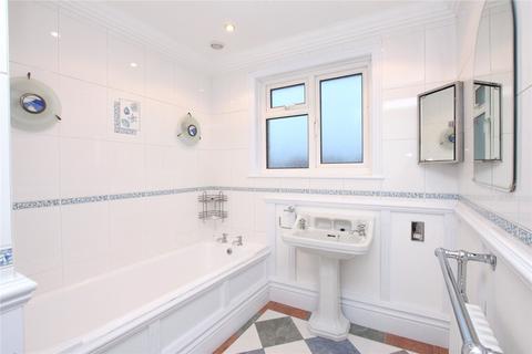 3 bedroom semi-detached house to rent, Thalassa Road, Worthing, West Sussex, BN11