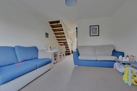 2 bedroom terraced house for sale - Redshank Drive, Heybridge