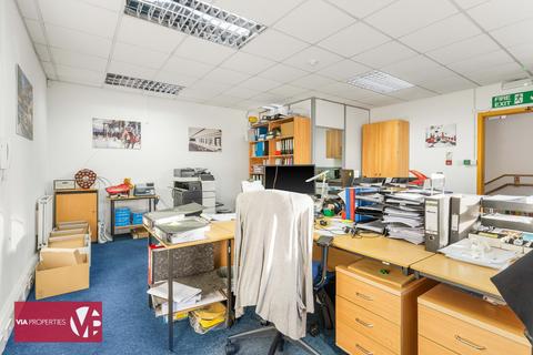 Office to rent, Watermark Way, Hertford SG13