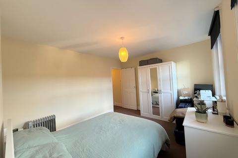 1 bedroom apartment to rent, Bethnal Green Road, London, Greater London, E2