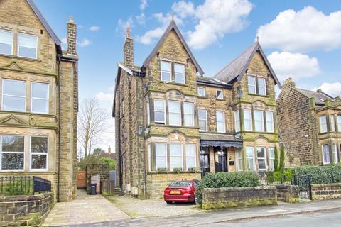 3 bedroom apartment for sale, West Cliffe Mount, Harrogate