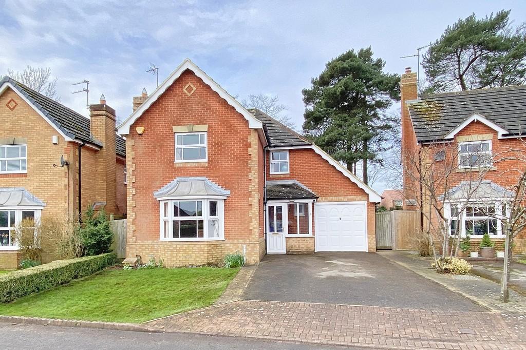 Penny Pot Gardens, Harrogate 4 bed detached house for sale £475,000