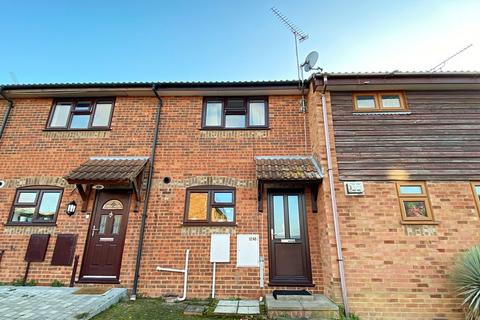 2 bedroom terraced house to rent, Suffolk Avenue, Leigh on Sea SS9