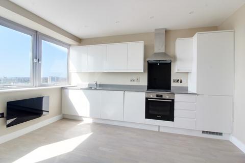 2 bedroom apartment to rent, Southchurch Road, Southend On Sea SS1
