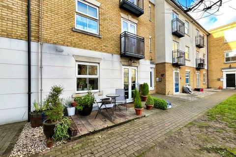2 bedroom ground floor flat for sale, Audley Court, Forge Way SS1