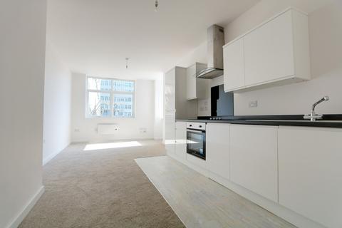 2 bedroom apartment for sale, Victoria Avenue, Southend-On-Sea SS2