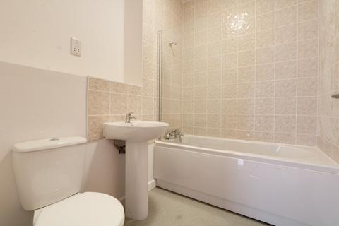 2 bedroom apartment for sale, Victoria Avenue, Southend-On-Sea SS2