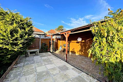 53a Byrne Drive, Southend-on-sea, SS2 6SD