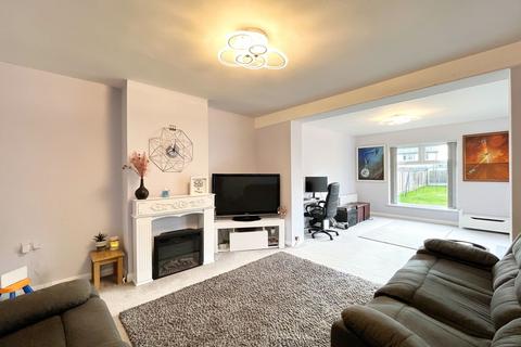 3 bedroom semi-detached house for sale, Eastern Avenue, Southend on Sea SS2