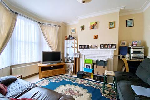 7 Beresford Road, Southend-on-sea, SS1 2TW