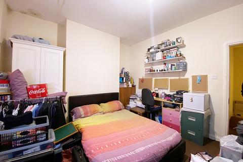 7 Beresford Road, Southend-on-sea, SS1 2TW