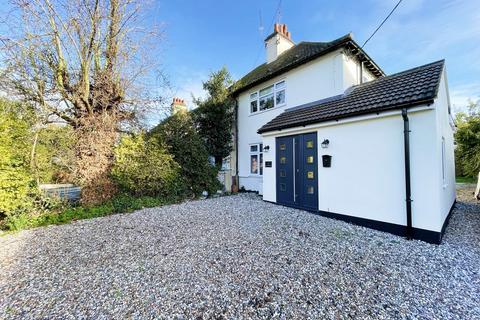 3 bedroom semi-detached house for sale, Cagefield Cottages, Great Stambridge SS4