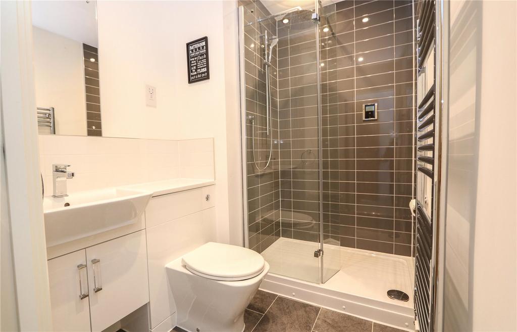 Bedroom 2 En Suite