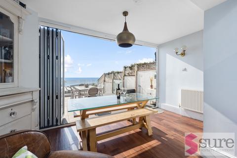 3 bedroom cottage to rent, Roedean Terrace , Brighton