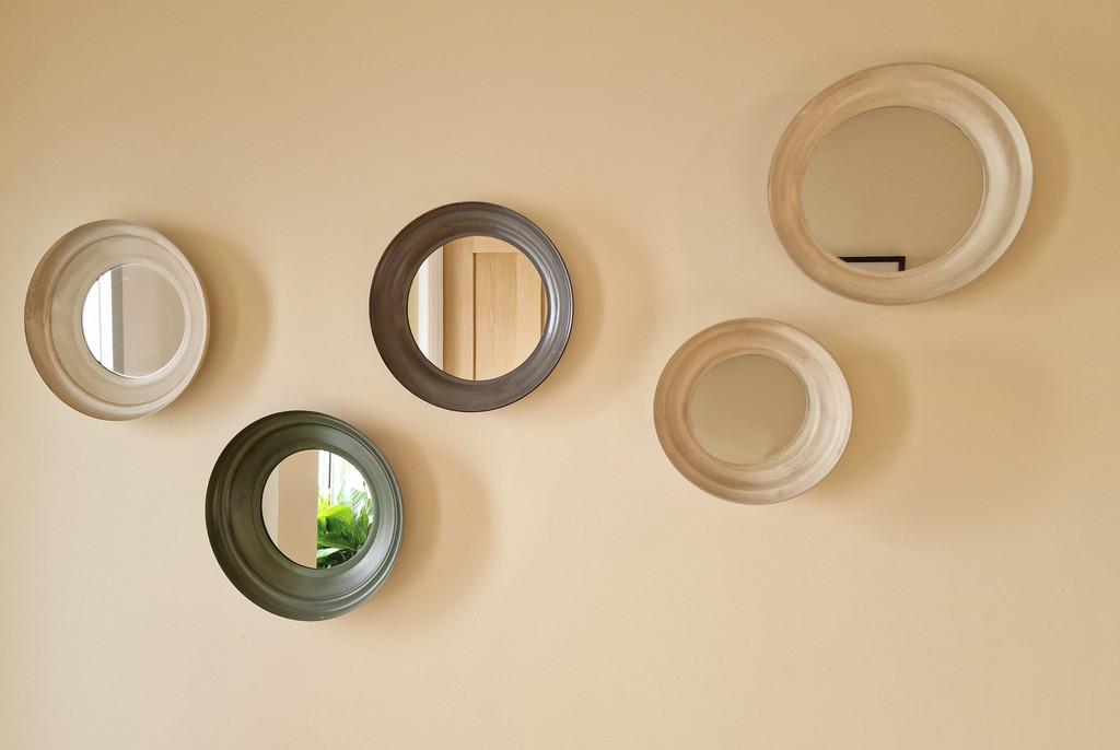 23 BW Mirrors