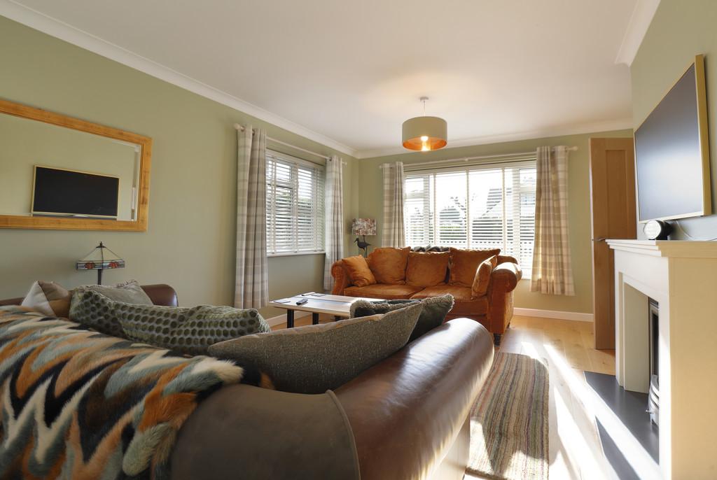 23 BW Sitting Room 1