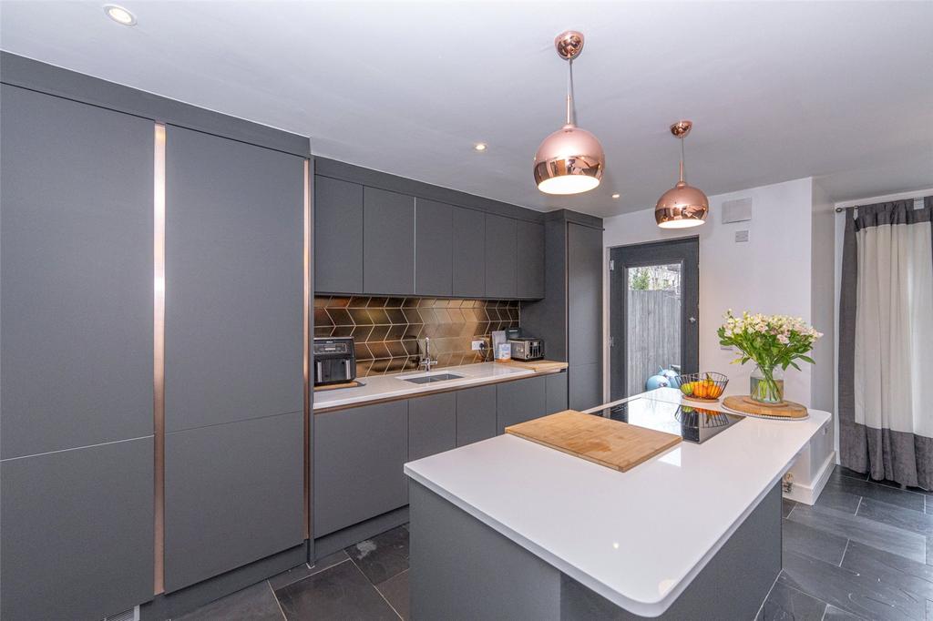 Dining Kitchen Alt