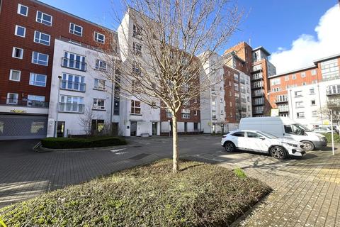 1 bedroom apartment for sale - Avenel Way, Poole