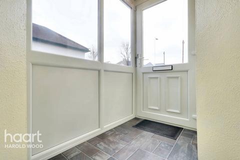69 Shepherds Hill, Romford, RM3 0NP