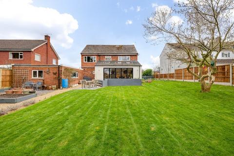 5 bedroom detached house for sale, Grindley Bank, Chester CH2
