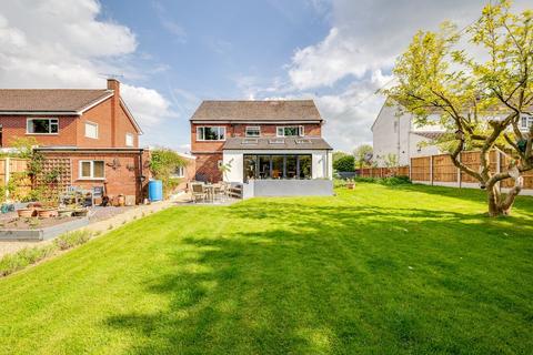 5 bedroom detached house for sale, Grindley Bank, Chester CH2