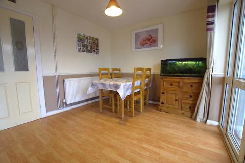 16 George Elliott Close, Uttoxeter, ST14 8SL