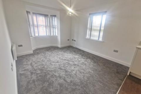 2 bedroom apartment to rent, Cornwall Avenue, Chorley PR7