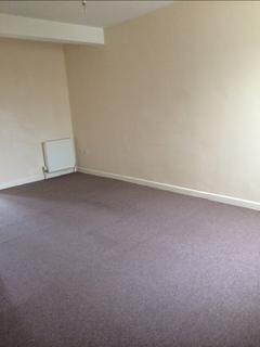 1 bedroom flat to rent, Bitterne Road West, Southampton