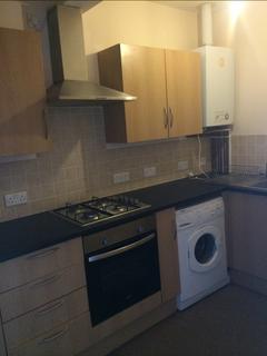 1 bedroom flat to rent, Bitterne Road West, Southampton