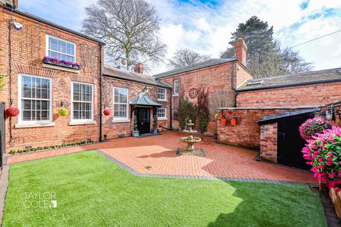 3, The Quadrangle, 134 Canwell Drive, Canwell, Sutton Coldfield, B75 5SG