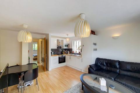 1 bedroom flat to rent, Transom Square, Isle Of Dogs, London, E14