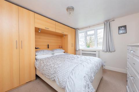 1 bedroom apartment for sale, Cambridge Road, Sandhurst GU47