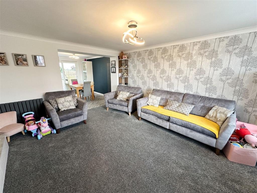 Falkland Drive, Newton Abbot TQ12 5 bed detached house for sale £410,000