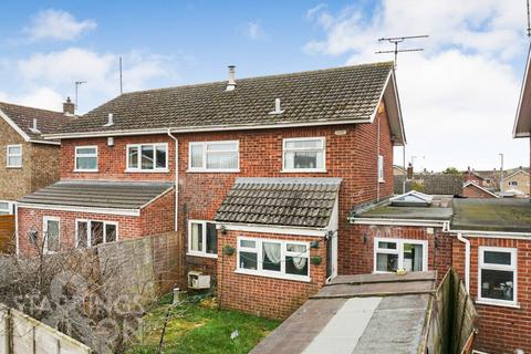 3 bedroom semi-detached house for sale, Rosedale Gardens, Belton, Great Yarmouth