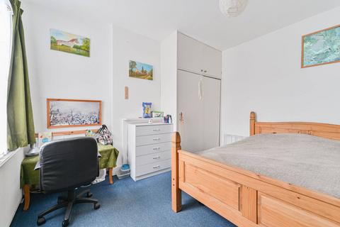 53 Haslemere Road, Thornton Heath, CR7 7BF