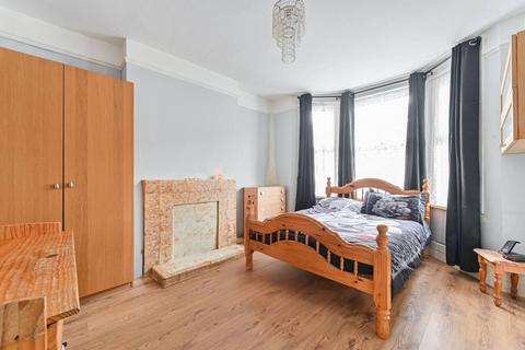 53 Haslemere Road, Thornton Heath, CR7 7BF