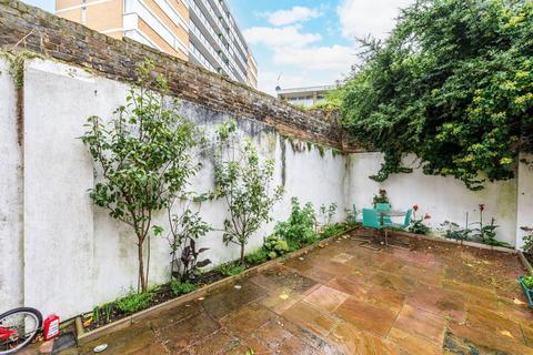 3 bedroom mews for sale, Grosvenor Road, Pimlico, London, SW1V