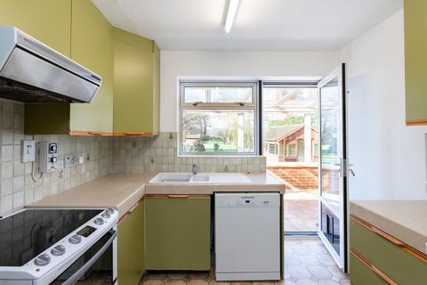 Meadow Brook Glenfield Close, Brockham, Betchworth, RH3 7HS