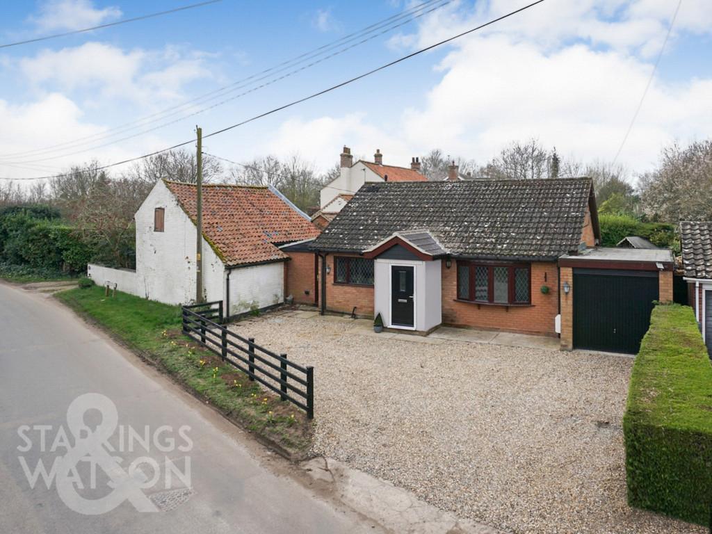 Ranworth Road, Blofield Heath, Norwich 3 bed detached bungalow for sale