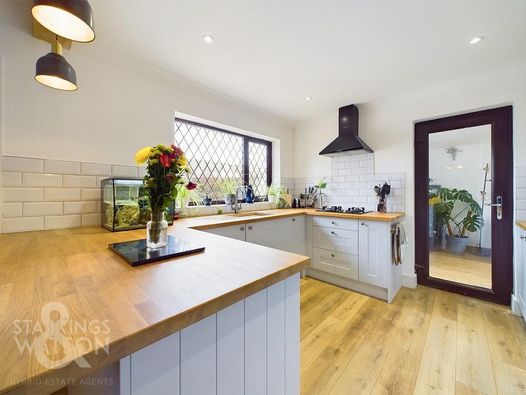 Ranworth Road, Blofield Heath, Norwich 3 bed detached bungalow for sale