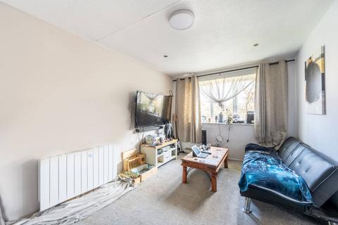 1 bedroom flat for sale, Long Drive, Greenford, UB6