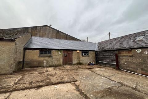 Property to rent - Yard Space, Pulborough