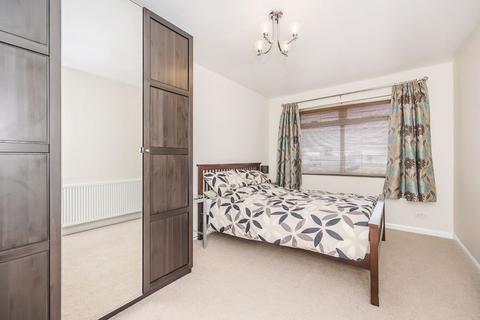 4 bedroom semi-detached house for sale, Bexley Lane, Sidcup, DA14 4JW