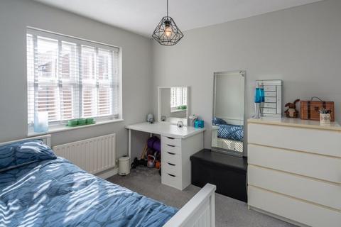 2 bedroom maisonette for sale, Catchacre, Dunstable