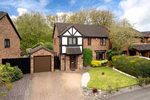 3 bedroom detached house for sale, Copthorne, Luton