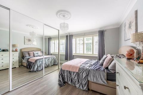 13 Fairfield Road, Bexleyheath, DA7 4PD