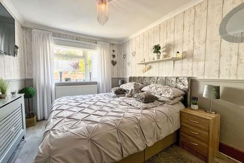 21 Castle Drive, Neath, SA11 3UY